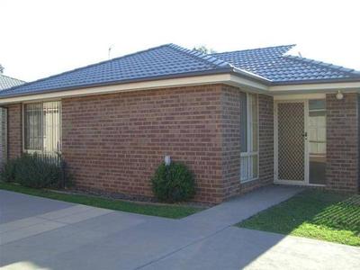 GREAT INVESTMENT ! Picture