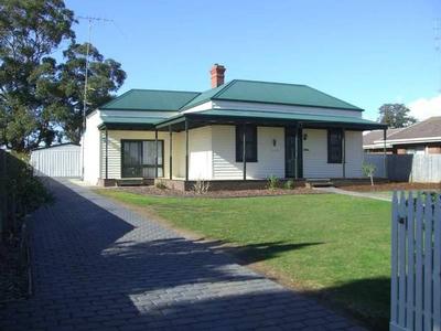 HISTORIC PROPERTY ON 1/4 ACRE Picture