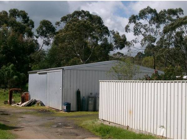 OLD WORLD CHARM ON APPROX.1/3 ACRE. SOLE AGENT. Picture