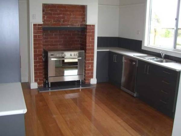 CHARM, APPEAL & POSITION Picture 2