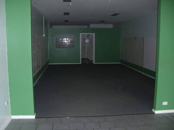 Shop front Picture 2