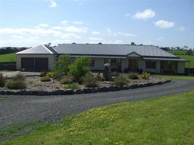 MEENIYAN PARK- 16 ACRE PARADISE Picture