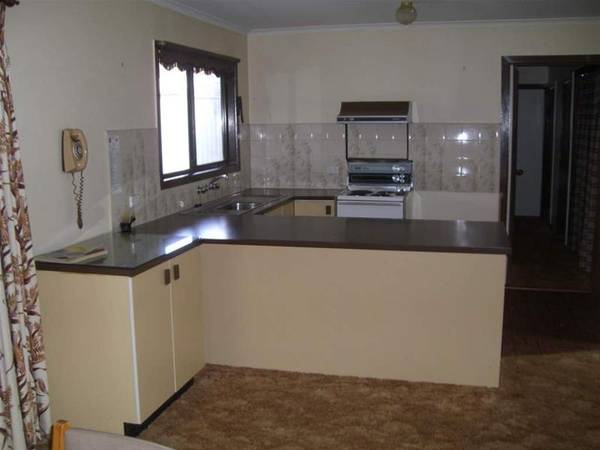 IST HOME INVESTMENT OR REDEVELOP Picture