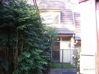 Private Townhouse Picture