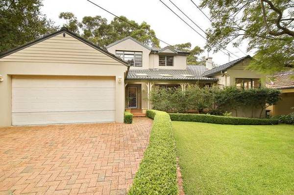 Casual Elegance Picture 1