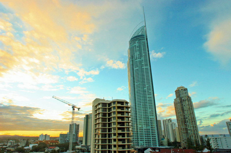 Q1 - 3 bedroom apartment, South facing for less than $1 million! Picture 1