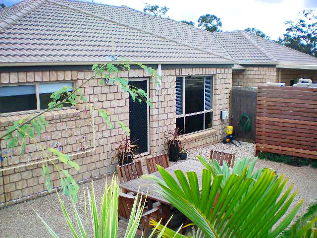 STUNNING LARGE DUPLEX Picture