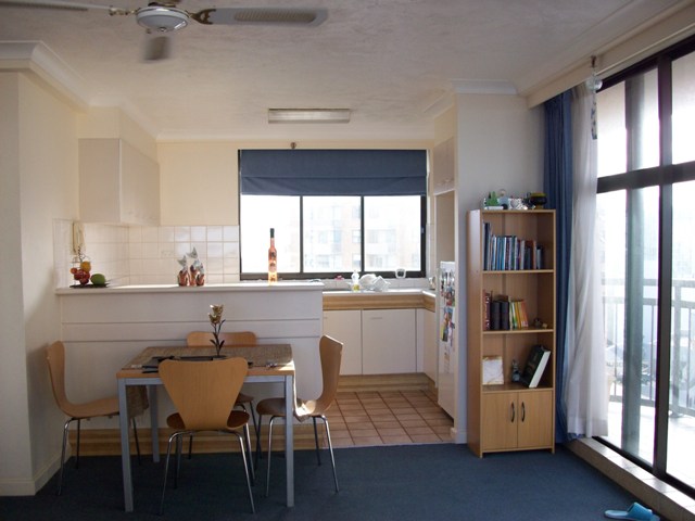 50 METERS WALK TO BEACH! Picture 2