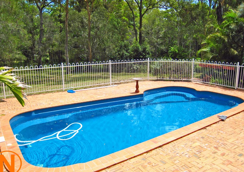 FANTASTIC HOME ON ACREAGE Picture
