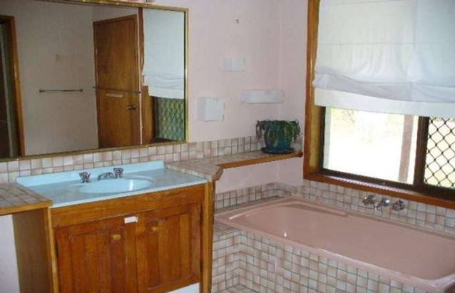 Secluded Lifestyle on 1.3 Acres Picture Secluded Lifestyle on 1.3 Acres Picture