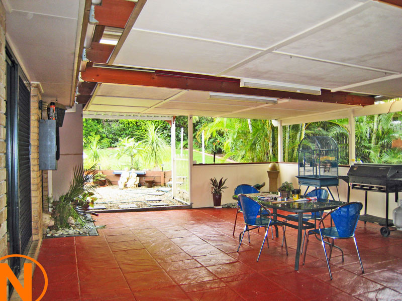 Ormeau Hills Entertainer Picture 2