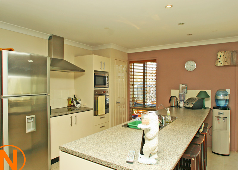 Bank Foreclosure Forces Urgent Sale! Picture 2