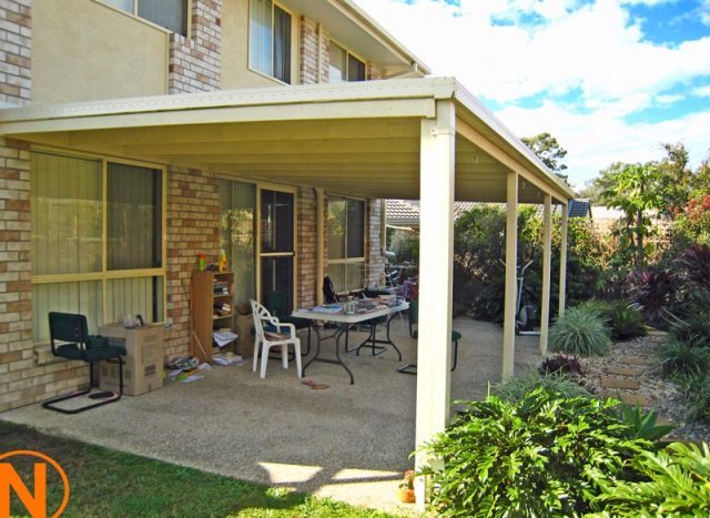 Two Storey Beauty! Picture 2