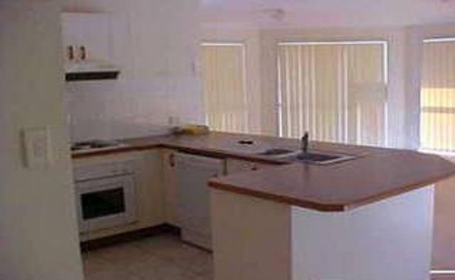 IDEAL HOME OR INVESTMENT Picture 2