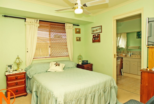 Best Value Five Bedroom Home in Ormeau Picture 3