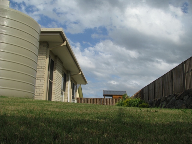 GREAT FAMILY HOME Picture 2