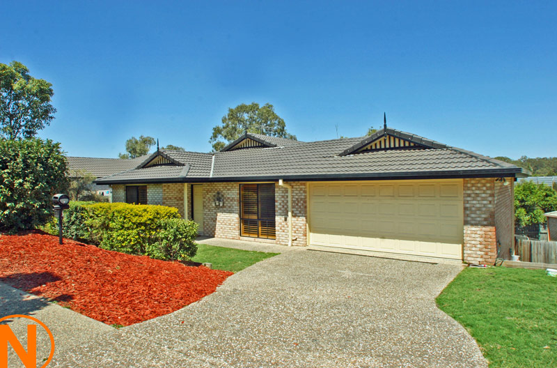 LARGE HIGHSET HOME Picture 1