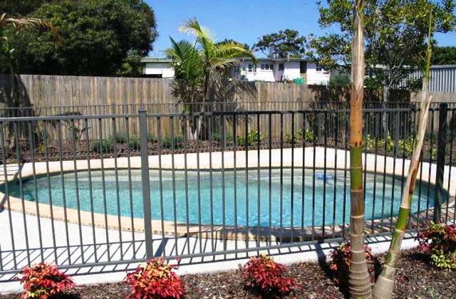 GREAT FOR SUMMER! Picture 2