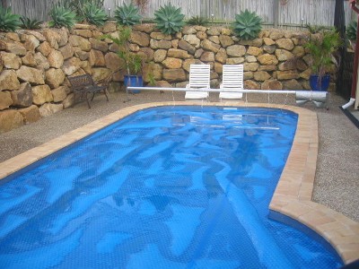 FAMILY HOME WITH POOL! Picture FAMILY HOME WITH POOL! Picture