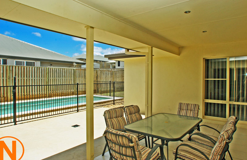 SPECTACULAR! Picture 2