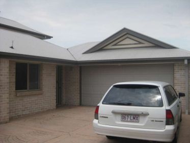 SPACIOUS DUPLEX Picture 1