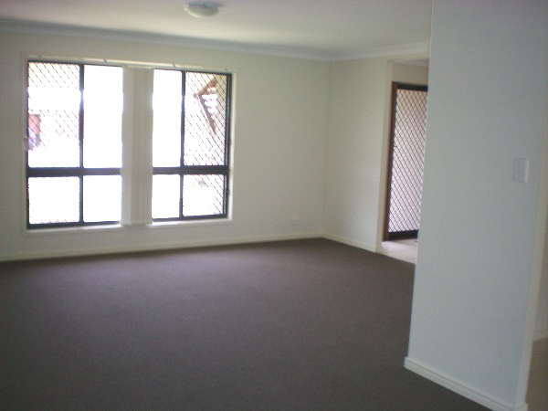 FAMILY WANTED! Picture 2