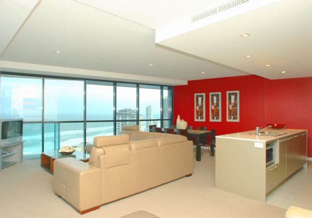 ARTIQUE - OCEAN VIEWS - Was $1,020,000 now wants all ridiculous offers! Picture 2