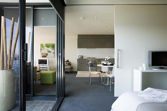 Riverfront views Picture 3