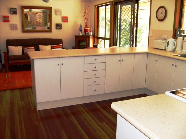 PIMPAMA ACREAGE - LARGE SHED Picture 2