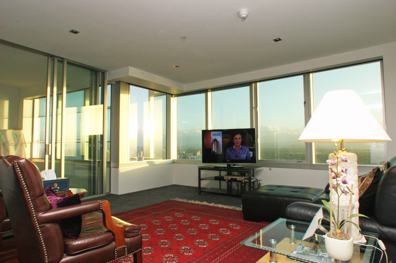 Q1 - Best South Facing Views! Picture 2