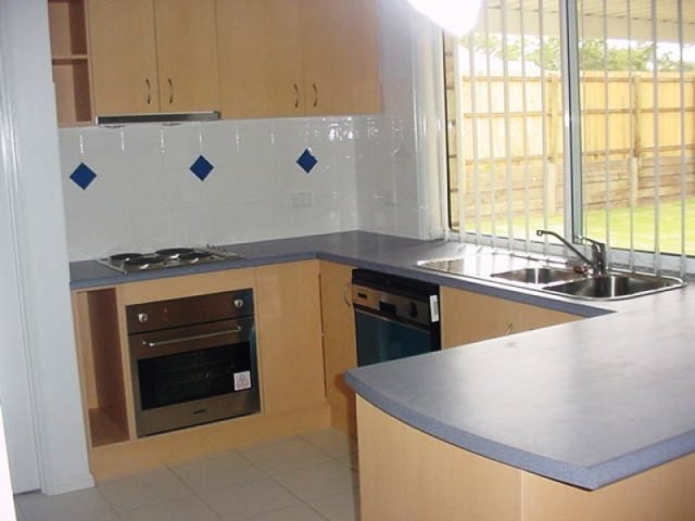 GREAT FAMILY HOME Picture 2