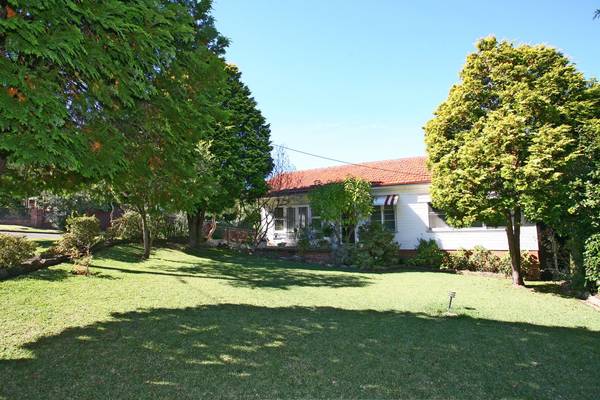 Wonderful Family Home Picture 1