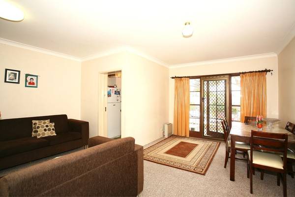 (CNR PRICE STREET) Picture