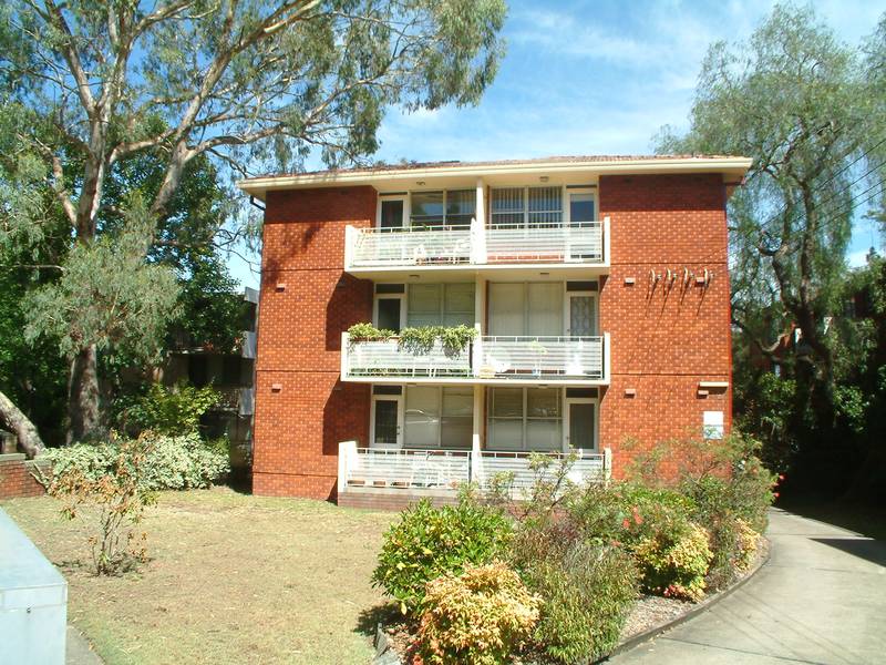 GOLDEN LOCATION Picture 1