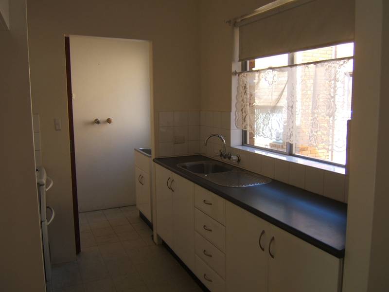 ***Sparkling 2 bedroom Unit*** Picture