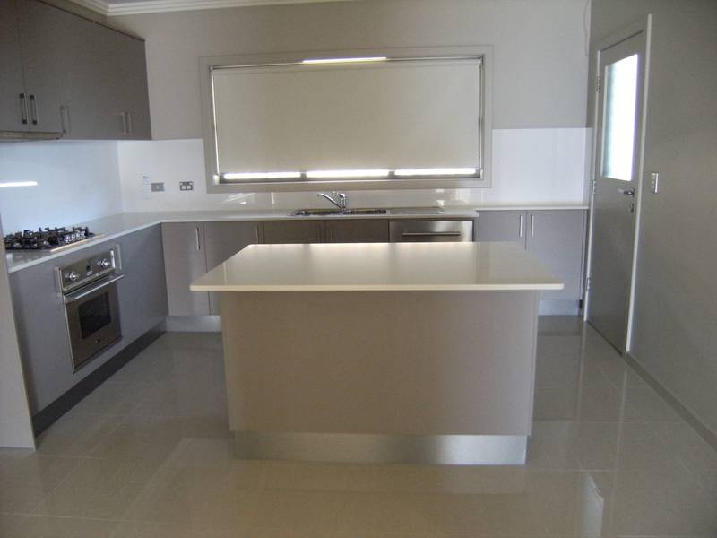 GORGEOUS VILLA HOME Picture 2