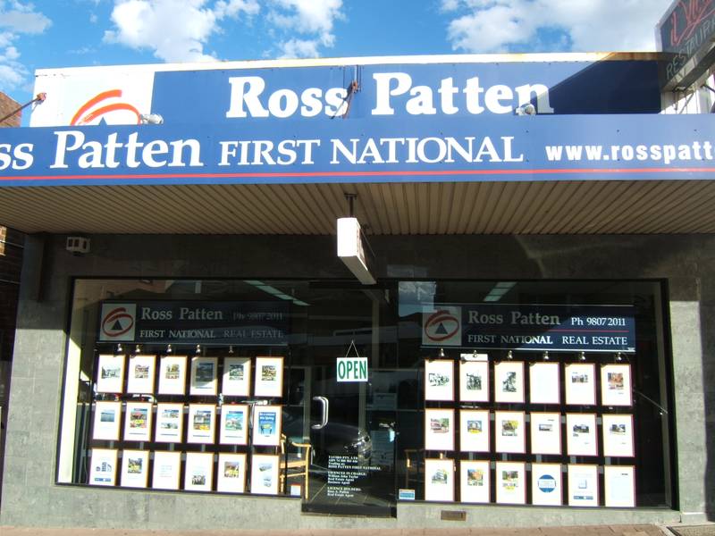 Rare 3 Bedroom Unit!! Picture 1