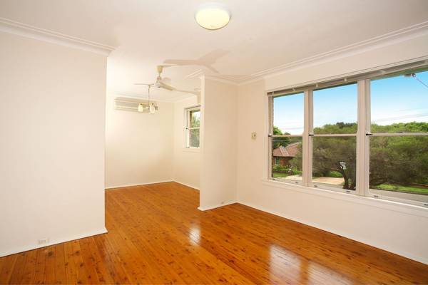 GREAT NEIGHBOURHOOD Picture 3