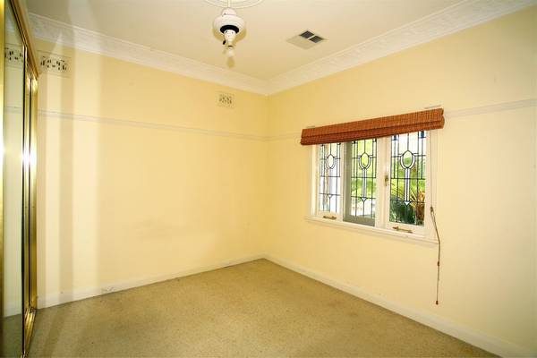 DECEASED ESTATE Picture 3