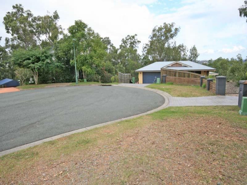 BUILD AMONG OTHER TOP CALIBRE HOMES Picture 3