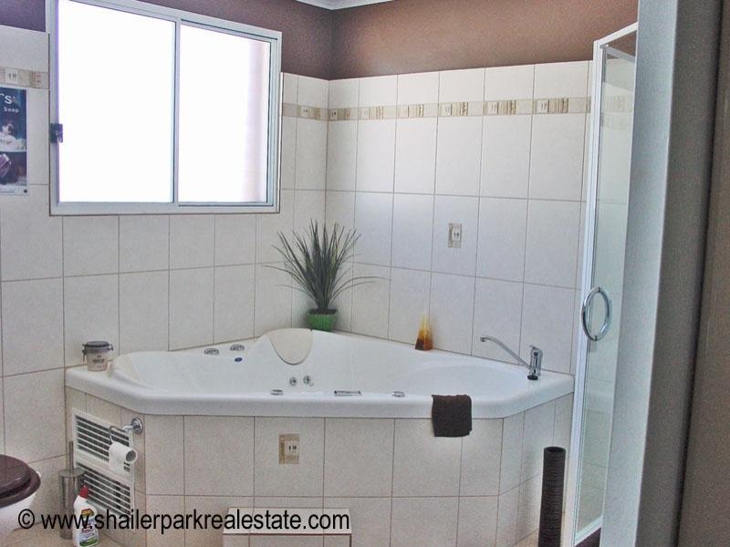 LIGHT INDUSTRIAL SITE
AREA 2054 Picture 3