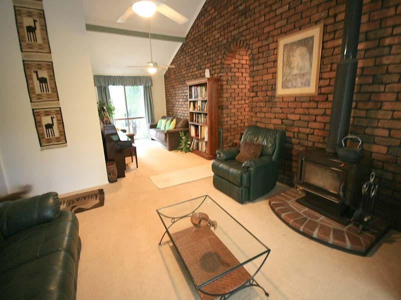 TUCKED AWAY ON OVER ONE THIRD OF AN ACRE Picture 3