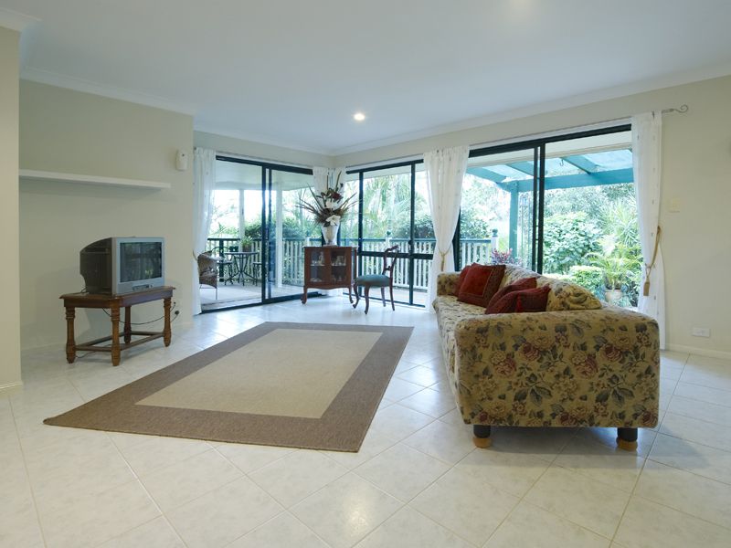 POSITION, PRIVACY & CHARACTER Picture 1