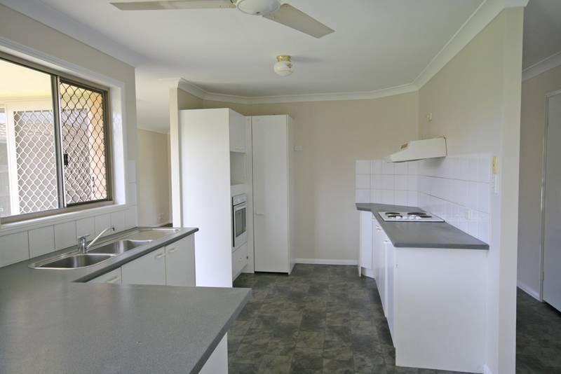 PERFECT FIRST HOME BUYING OR INVESTMENT OPPORTUNITY Picture 2