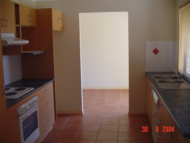 Lowset Family Home Picture 2