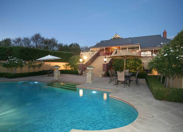 TIMELESS CLASSIC Picture 2