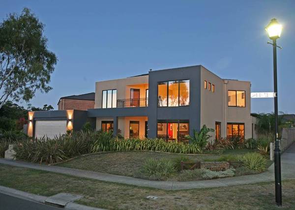 DESIGNER LIVING AT IT'S BEST Picture