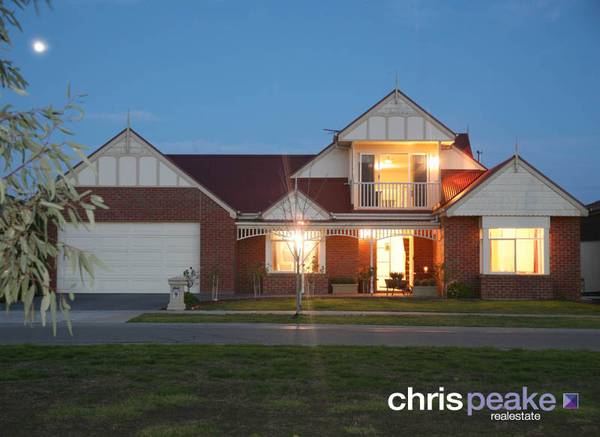 A ROSELEIGH ON THE WATER Picture 1