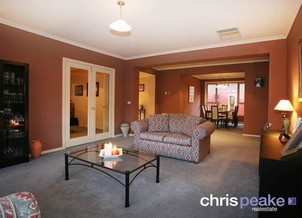 PERFECTION FROM FRONT TO BACK! Picture 2