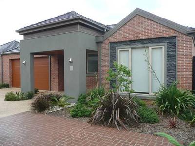 GOLD CLASS TOWNHOUSE!!!! Picture GOLD CLASS TOWNHOUSE!!!! Picture